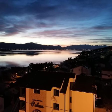 Apartment Marija Трогир Екстериор снимка