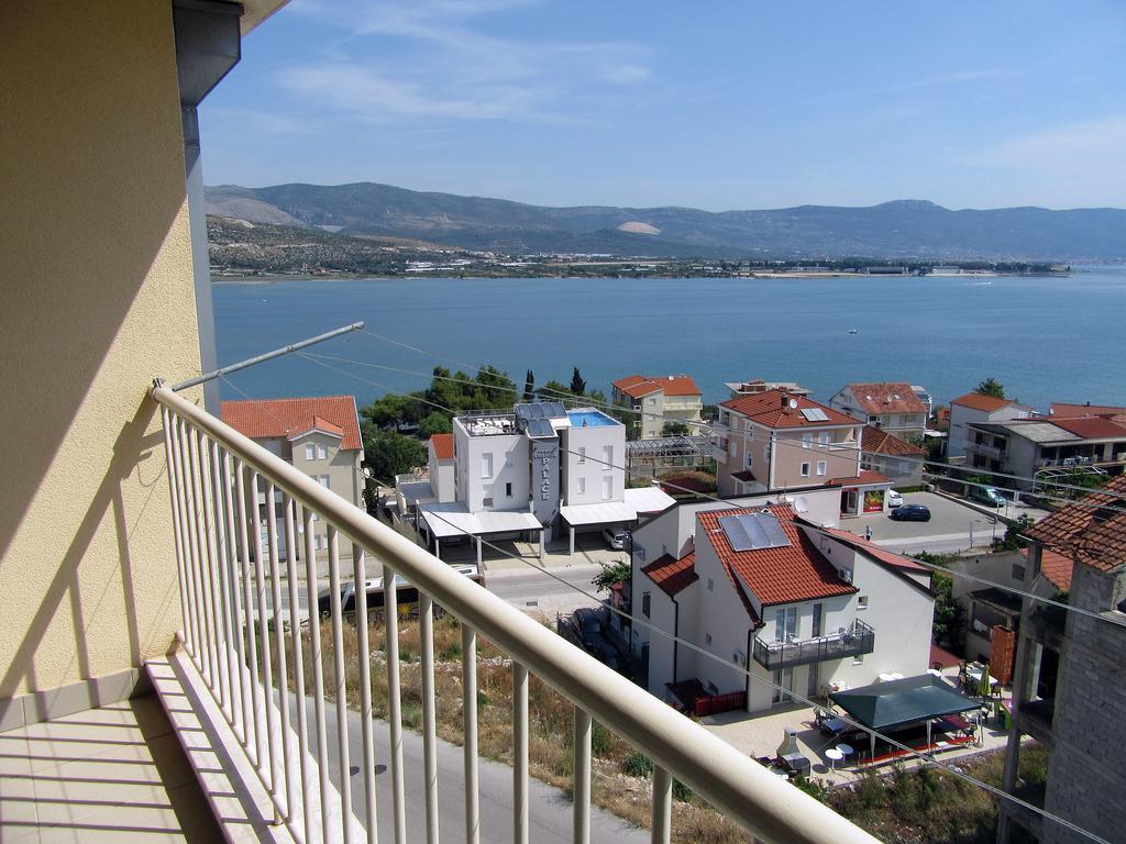 Apartment Marija Трогир Екстериор снимка